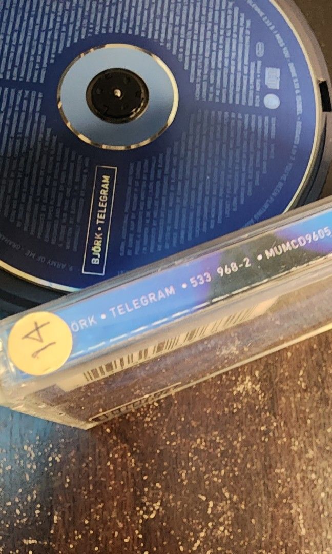 Bjork - Telegra m (Category: Vinyls) located in Paranaque City. Submitted by storagemnl (Listing ID 1435770870, Image 3). Description: Bjork - Telegra m PHP 550+SF #StorageMNL.
