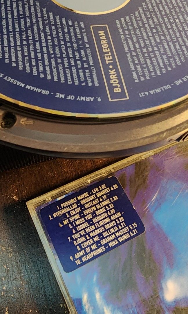 Bjork - Telegra m (Category: Vinyls) located in Paranaque City. Submitted by storagemnl (Listing ID 1435770870, Image 2). Description: Bjork - Telegra m PHP 550+SF #StorageMNL.