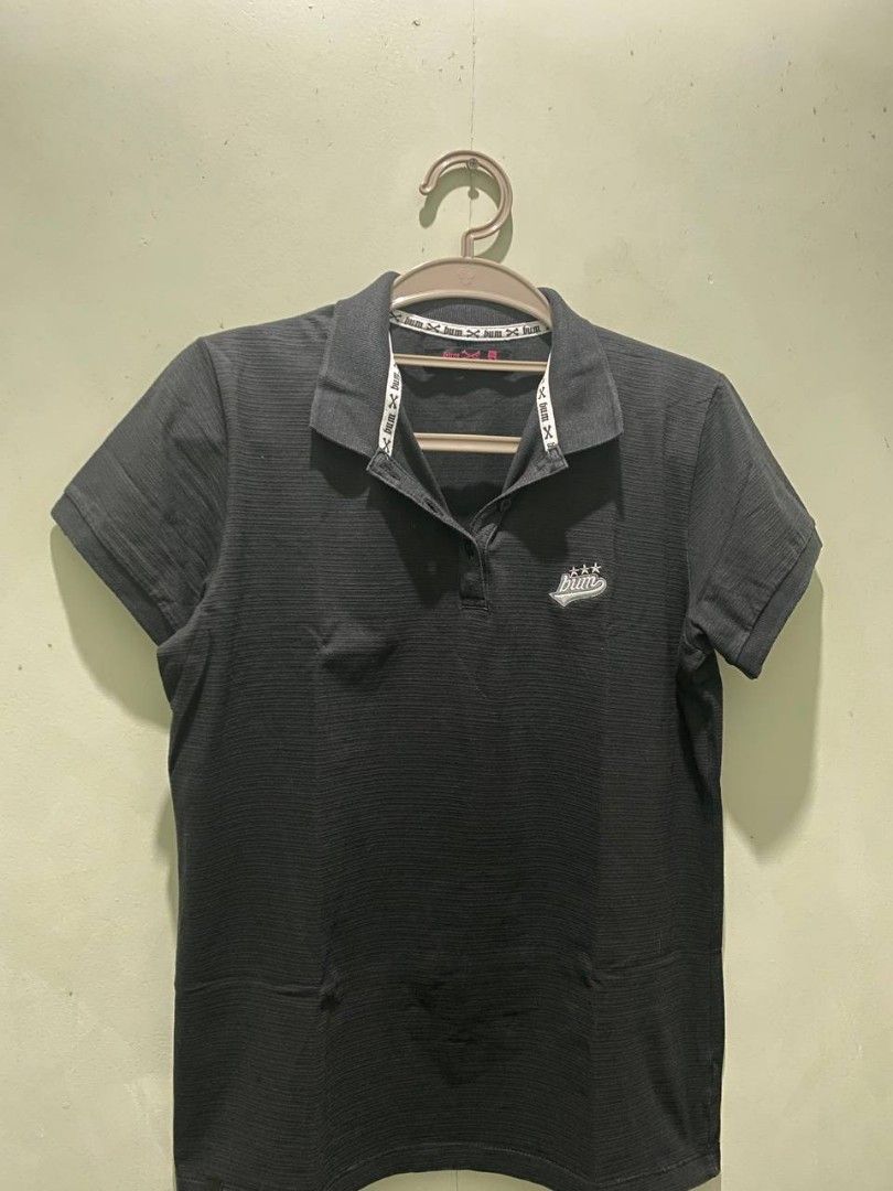 black polo (Category: Others Tops) located in Pasay City. Submitted by dannah__ (Listing ID 1435834589, Image 1). Description: -tag says xl but fits to s-m.