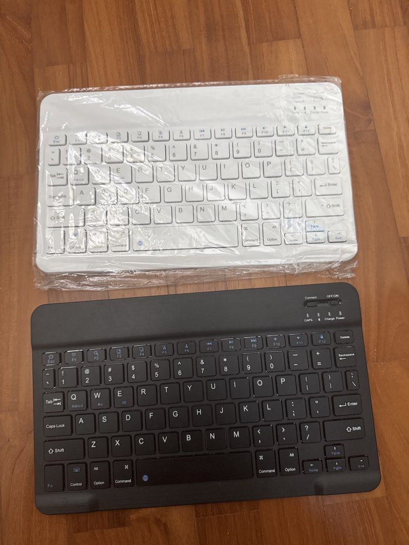Bluetooth Keyboard - White and Black443796045987194880