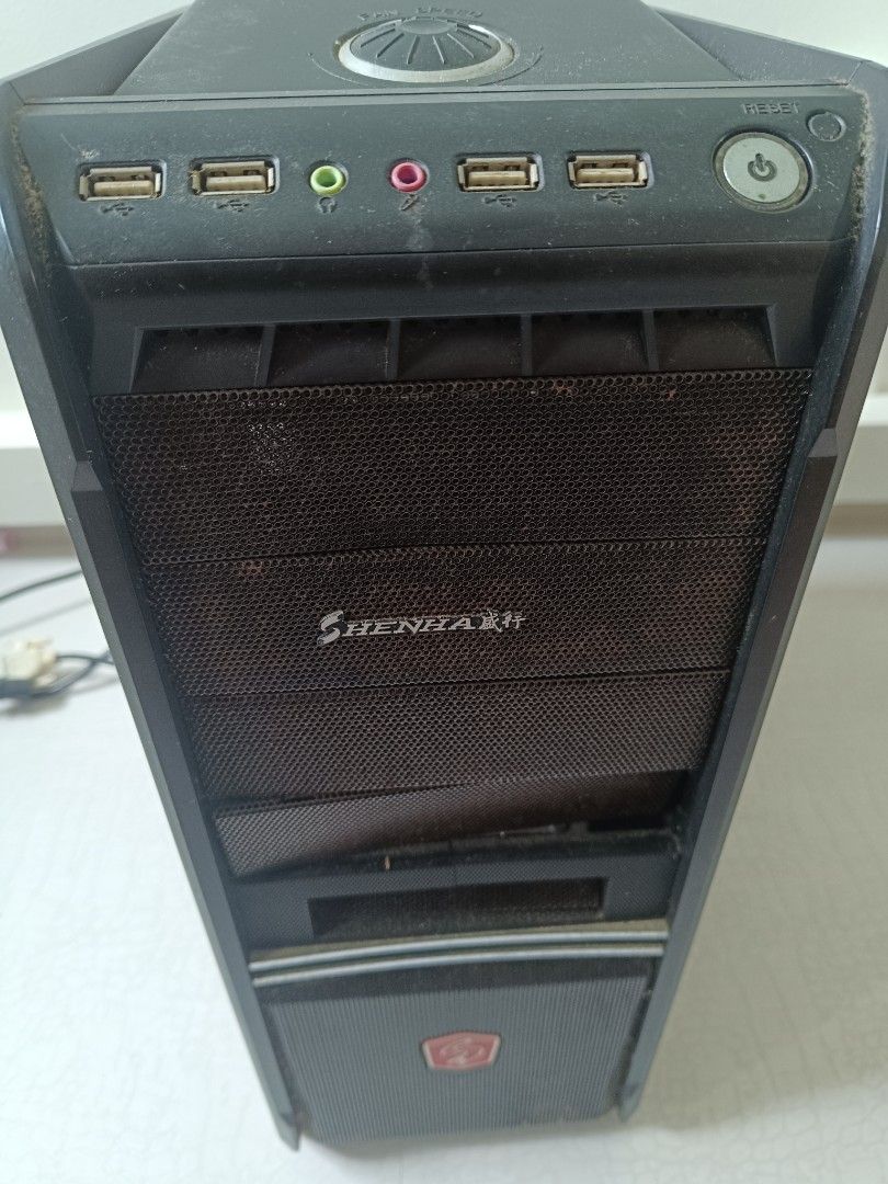 Broken Desktop PC - Used443790774596413442