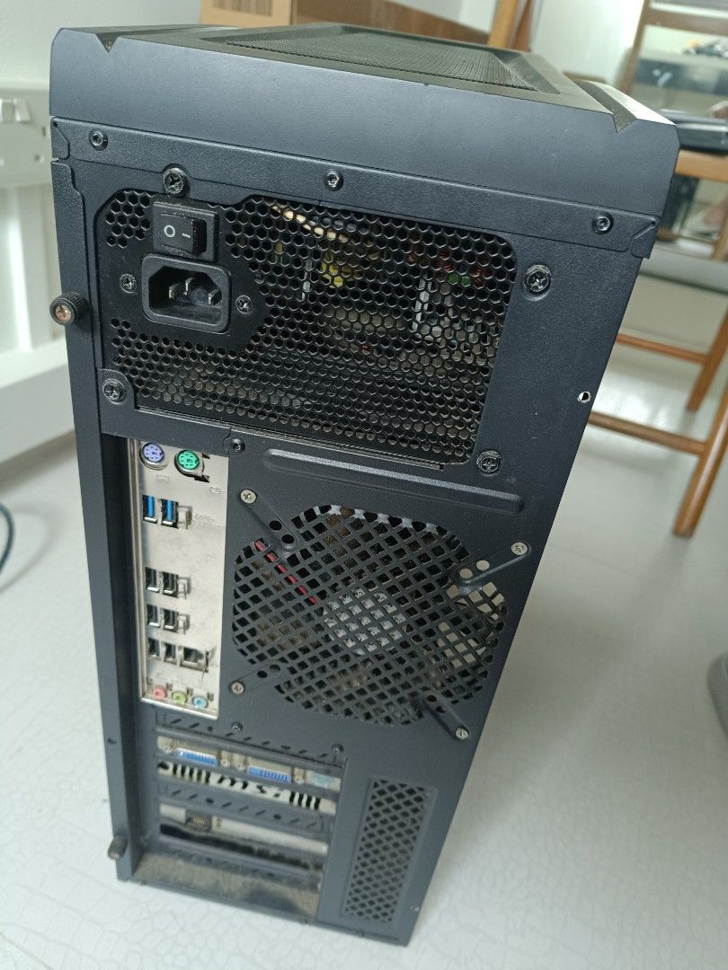 Broken Desktop PC - Used443790774596413441