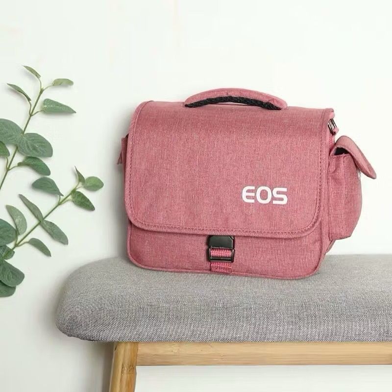 Canon Camera Bag (Category: Camera Bags & Carriers) located in Caloocan City. Submitted by tifanny.goods (Listing ID 1435739475, Image 1). Description: Brandnew Camera Bag for Canon.