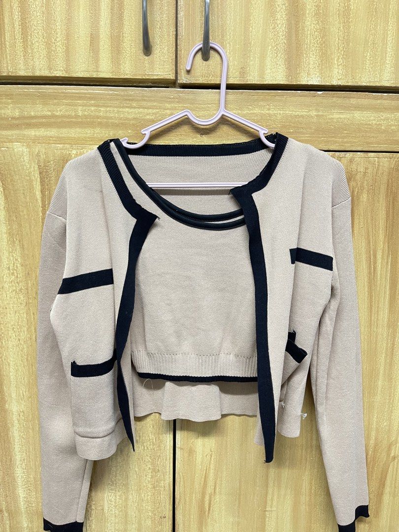 Cardigan Set (Category: Coats, Jackets and Outerwear) located in Manila. Submitted by AB_Merchandiseee (Listing ID 1435861239, Image 1). Description: .