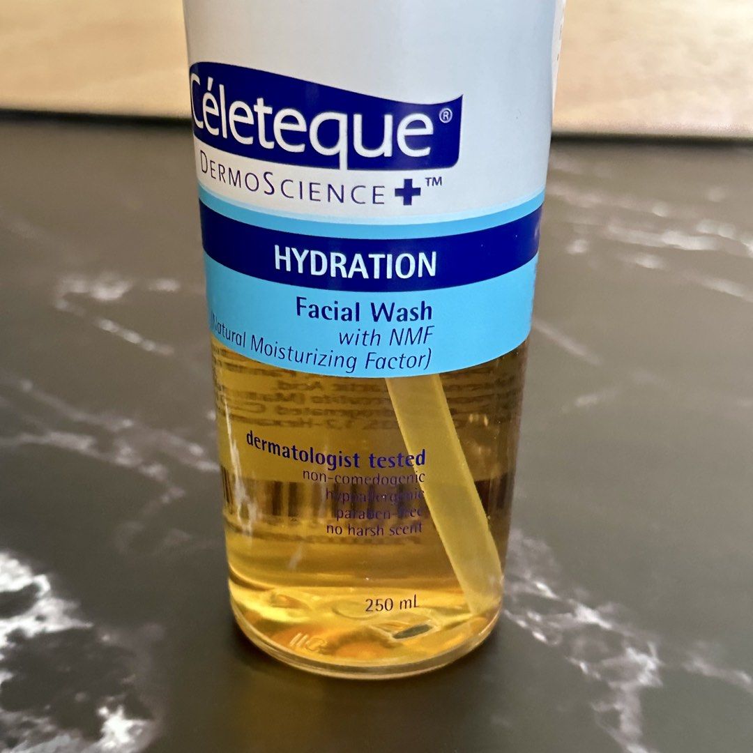 Celeteque hydration facial wash 250ml (Category: Face Care) located in Mandaluyong City. Submitted by sneakerltdph (Listing ID 1435786311, Image 3). Description: Brand: Celeteque DermoScience Hydration Facial Wash with Natural Moisturizing Factor Net Wt.: 250ml Dermatologist tested Non-comedogenic Hypoallergenic Paraben-free No harsh scent It has mild cleansing agents and a special combination of moisturizers that gently yet effectively clean wit