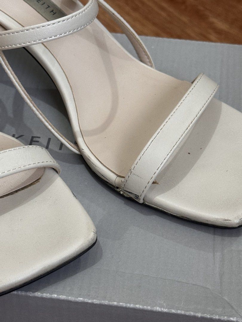 Charles & Keith Chalk/Off White with Gold Heels (Category: Heels) located in Quezon City. Submitted by ktena (Listing ID 1435806925, Image 2). Description: • RFS: Decluttering • MOP: BPI, Unionbank, Gcash.