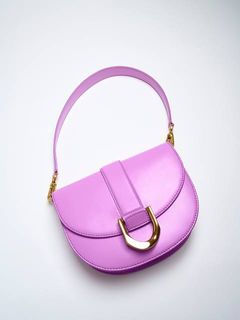 (Kategori: ) berada di . Dikirim oleh nfstickie.preloved (ID iklan 1435715779, Gambar 1). Deskripsi: .