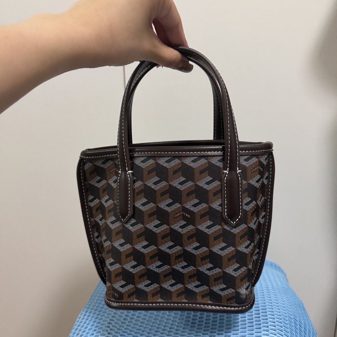 Christy Ng Russo Micro Tote Bag (Category: Luxury Bags & Wallets) located in Angeles City. Submitted by cluttersquad_ (Listing ID 1435849399, Image 3). Description: Tnry lang po. Bnew .
