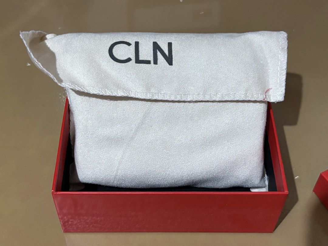 CLN wallet (Category: Wallets & Card holders) located in Batangas. Submitted by wcwonwon (Listing ID 1435887686, Image 3). Description: CLN brown wallet. Used few times but still like new. Rfs: bought a smaller wallet.