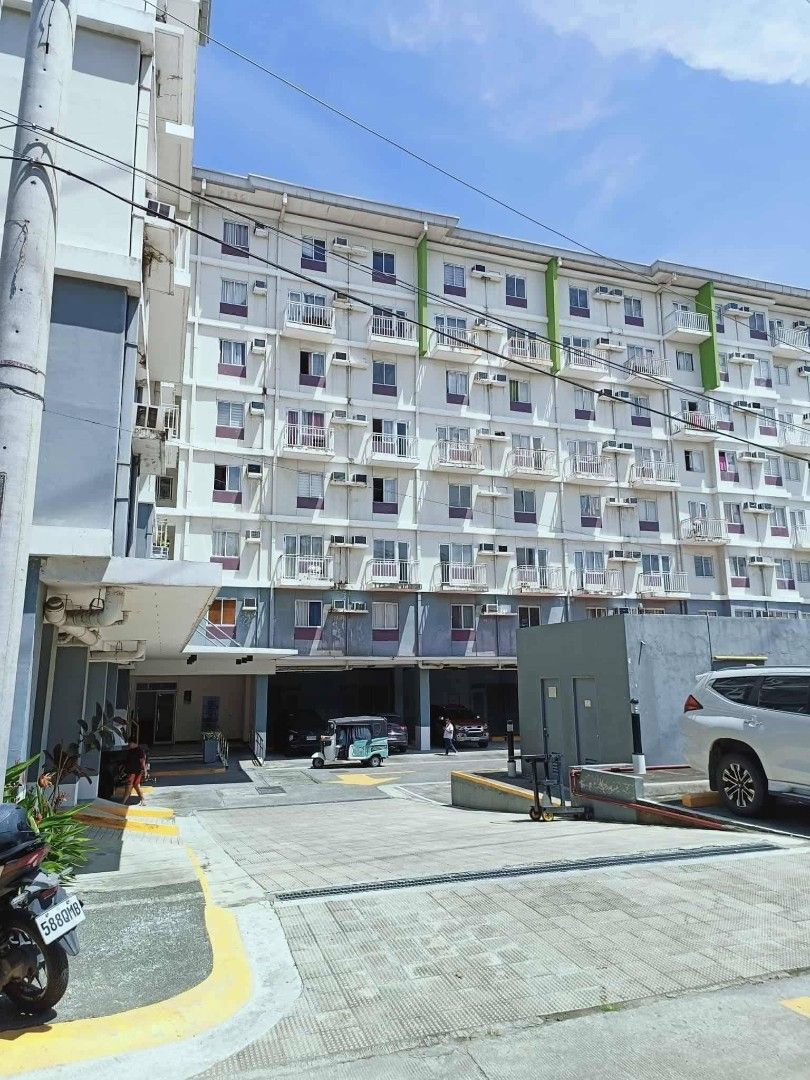 Condo in Amaia Steps Bicutan (Category: Apartments & Condos) located in Marikina City. Submitted by vhanzmangaligmail.com (Listing ID 1435867861, Image 1). Description: Looking for an affordable condo? Amaia Steps,Bicutan Ready for occupancy. Studio type bare unit Selling only @2.2M Located at Bicutan Paranaque near to NAIA Terminals.