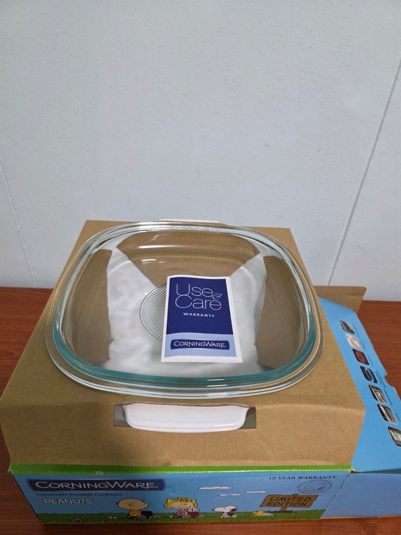 CorningWare Peanuts 5L Covered Casserole Dish - Limited Edition444181270149867522