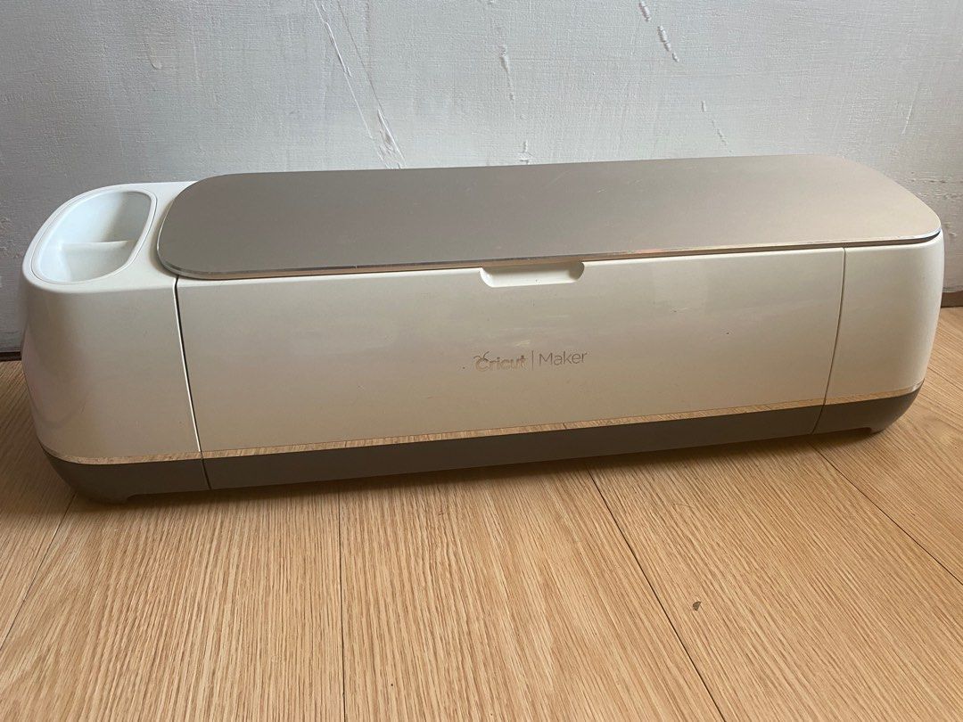 Cricut Maker (Category: Craft Supplies & Tools) located in Rizal. Submitted by 17.righthere (Listing ID 1435741948, Image 2). Description: Cricut Maker Complete inclusion with box Slightly use RFS: change of plan/ migration .