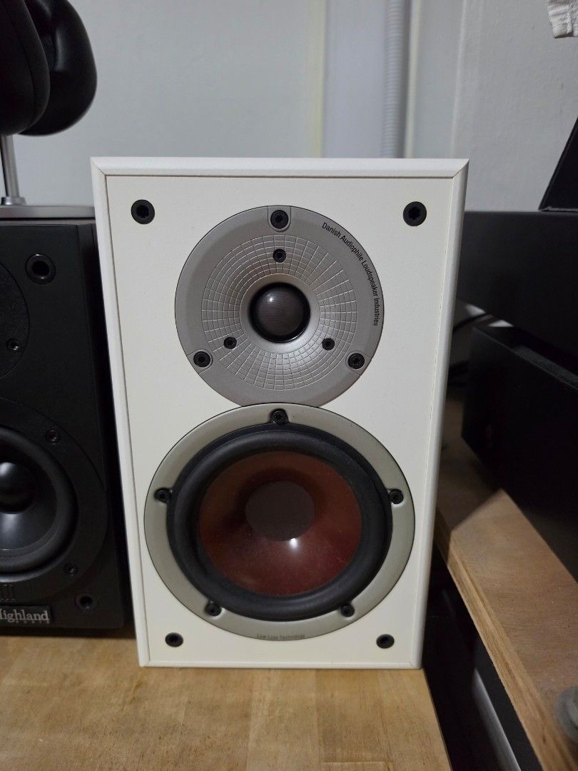 Dali Spektor 2 Loudspeaker444442302176962560