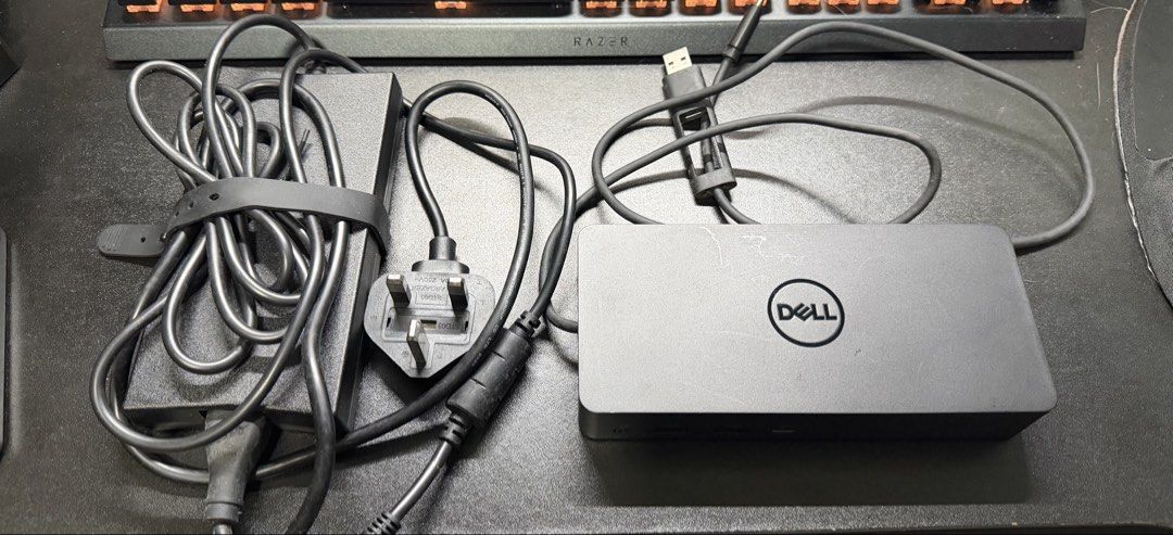 Dell Docking Station D6000443890883678720000