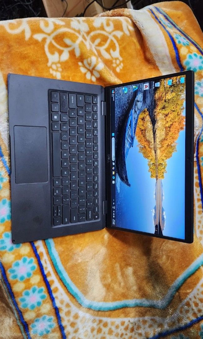 Dell Latitude 7330 i5 12 gen Super fast laptop
