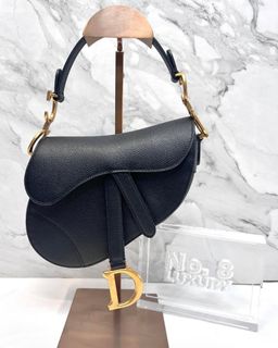 (Category: ) located in . Submitted by no.8luxury_main (Listing ID 1435862096, Image 1). Description: .