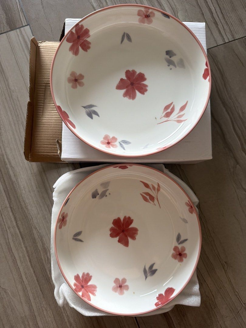 Floral Design Ceramic Plates - Set of 2