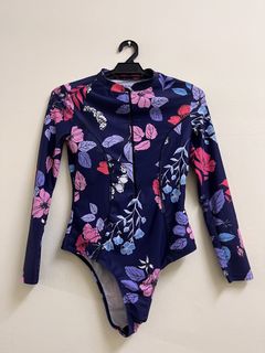 (Category: ) located in . Submitted by ellyyypreloved (Listing ID 1435866447, Image 1). Description: .