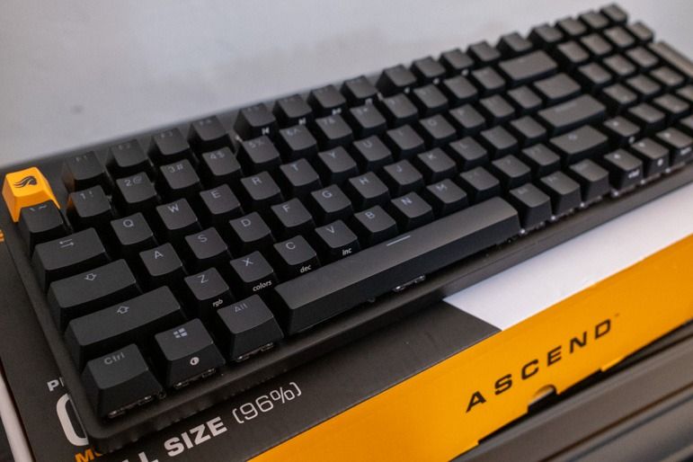 Glorious GMMK2 Full Size (96%) Mechanical Keyboard444119803097272322
