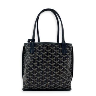 (Category: ) located in . Submitted by carousellluxury (Listing ID 1433442468, Image 1). Description: .