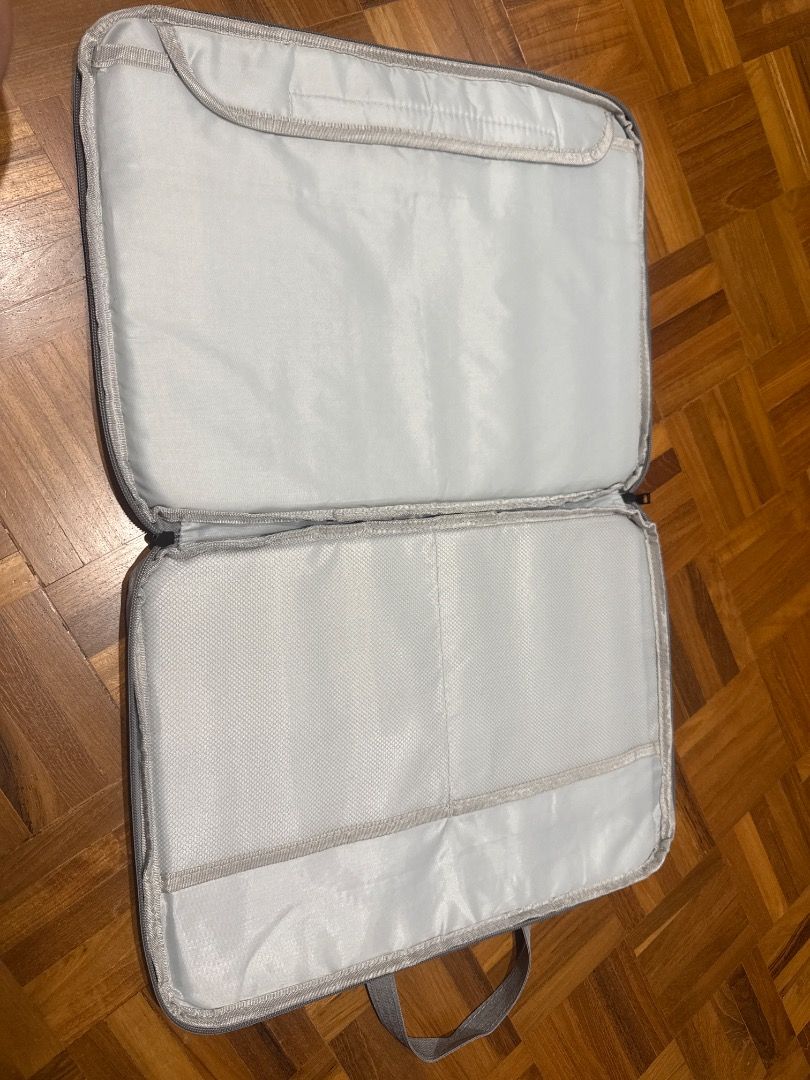 Grey Laptop Sleeve - New444004568023715841