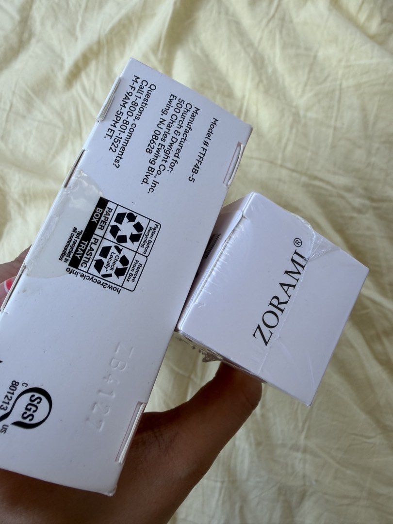 Hair trimmer bundle (Category: Face Care) located in Makati City. Submitted by _daniellego (Listing ID 1435732778, Image 2). Description: Still sealed.
