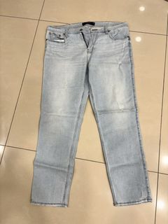 由 nikeshit (刊登 ID 1435797246，圖片 1) 提交，位於 的 (類別：)，說明：。