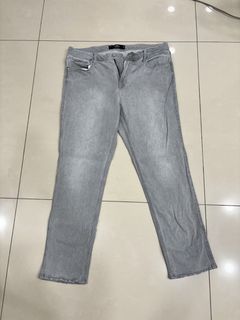 由 nikeshit (刊登 ID 1435797483，圖片 1) 提交，位於 的 (類別：)，說明：。