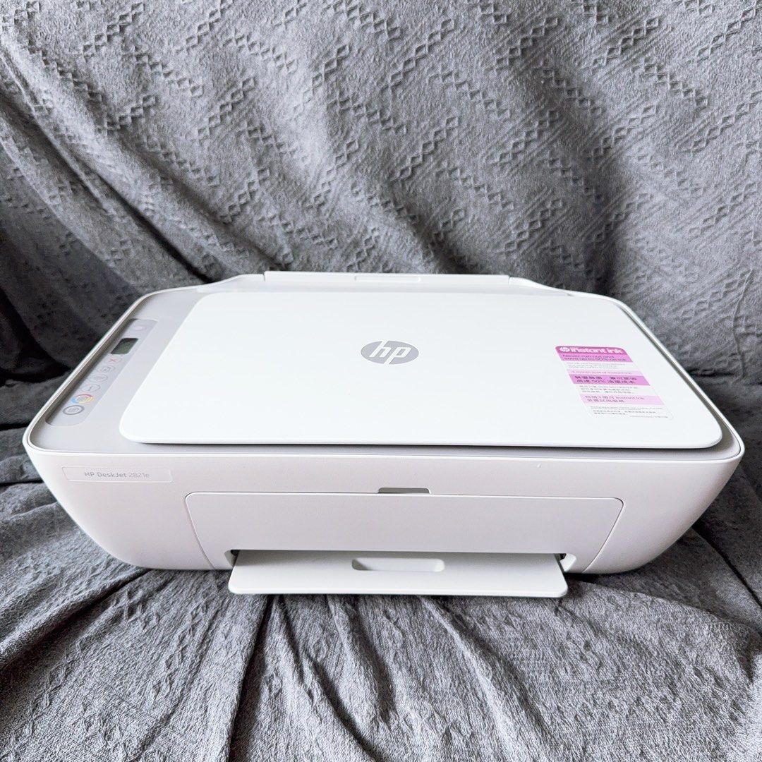 HP Deskjet 2821e Printer• All in one : Scan, Print, Copy • Wireless/Bluetooth