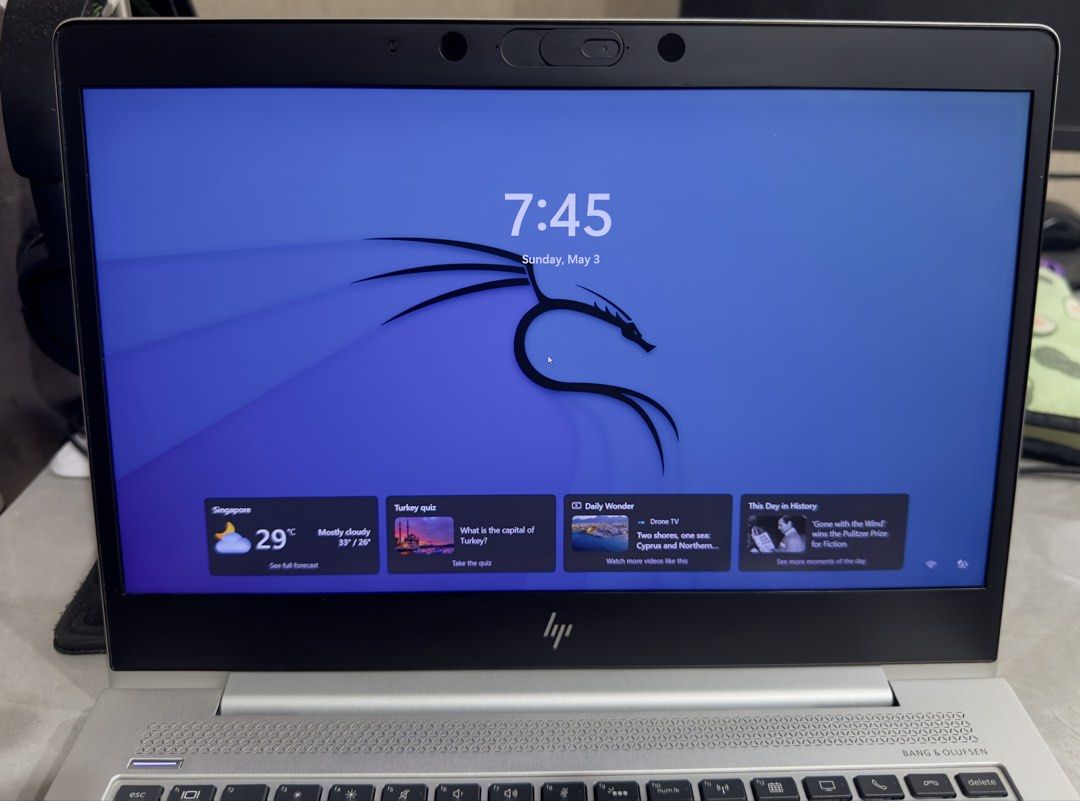 HP EliteBook 830 G5 (i7)444110144925214722