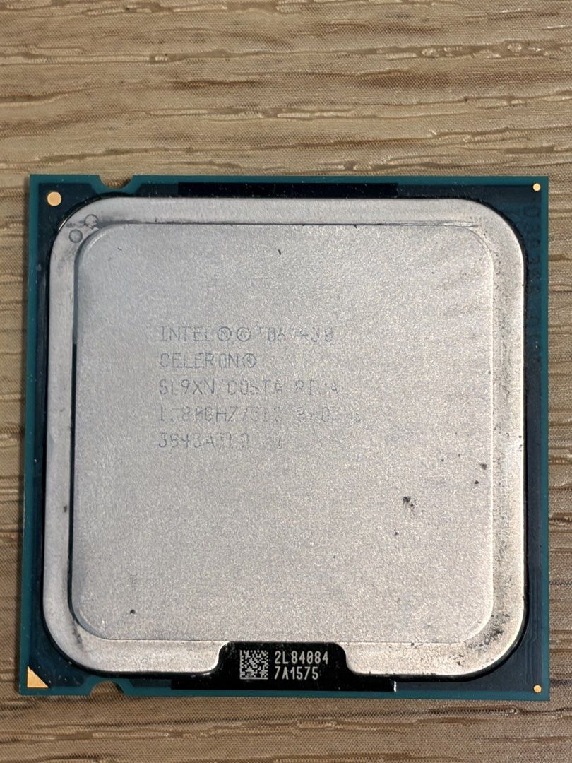 intel CPU - Various P4 ,Core 2 Duo and core i5 4460443793416075366404