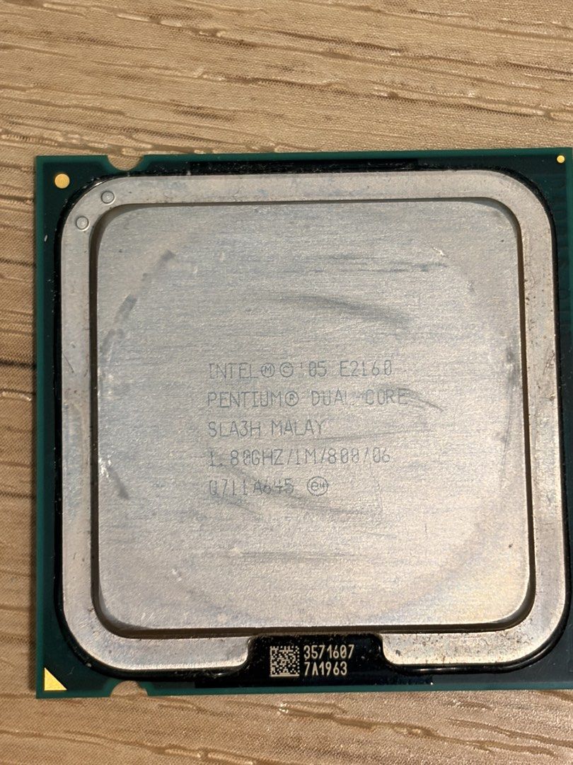 intel CPU - Various P4 ,Core 2 Duo and core i5 4460443793416075366402