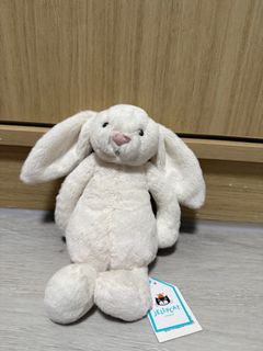 （分類：）位於 。 由 hybyefd 提交（商品編號 1435849404，圖片 1）。簡介： 。