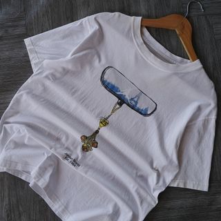 (Category: ) located in . Submitted by commonmwear (Listing ID 1435879760, Image 1). Description: .