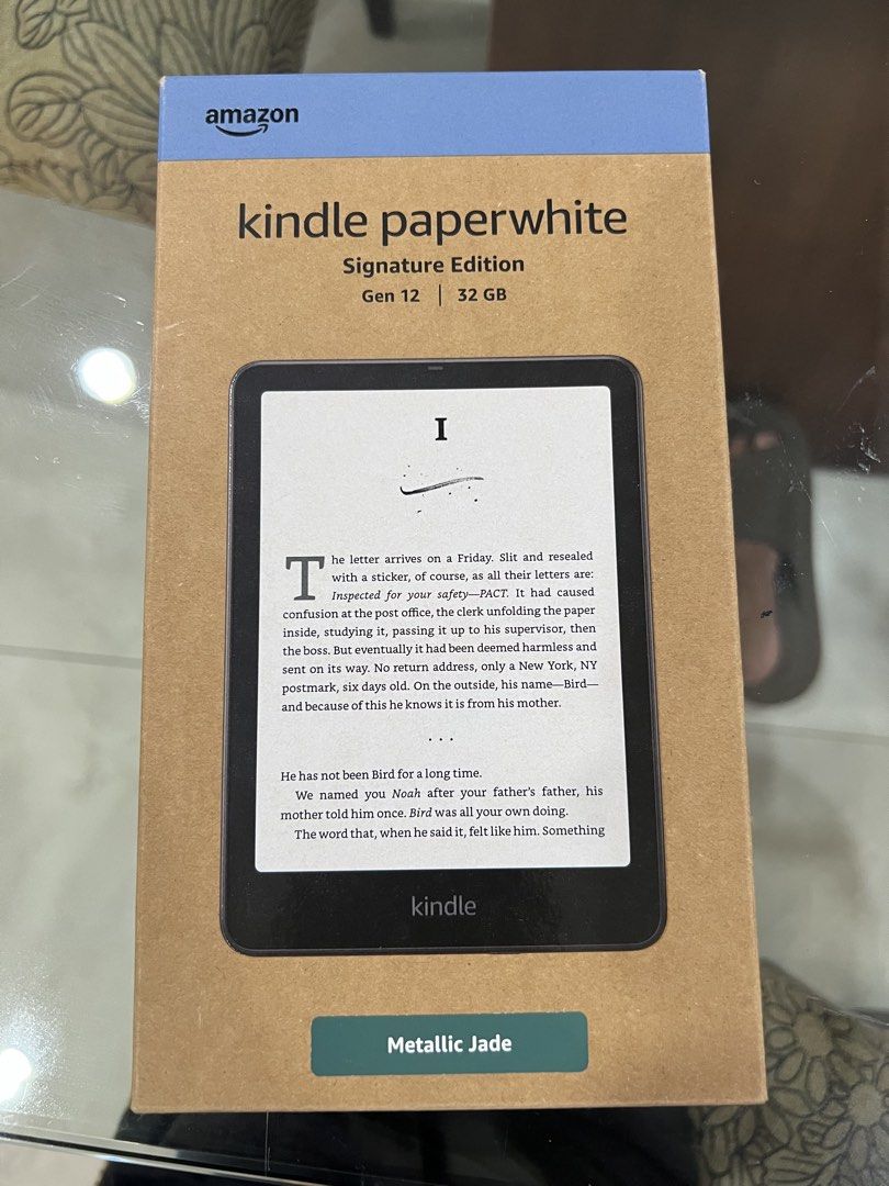Kindle Paperwhite signature edition (Category: E-Readers) located in Quezon City. Submitted by ronronron321 (Listing ID 1435292414, Image 2). Description: Brand new sealed Kindle paperwhite metallic jade brand new.