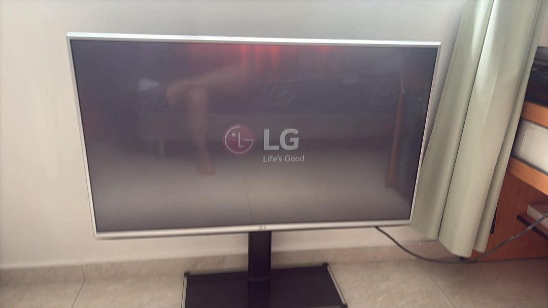 LG Smart TV444001933088542721