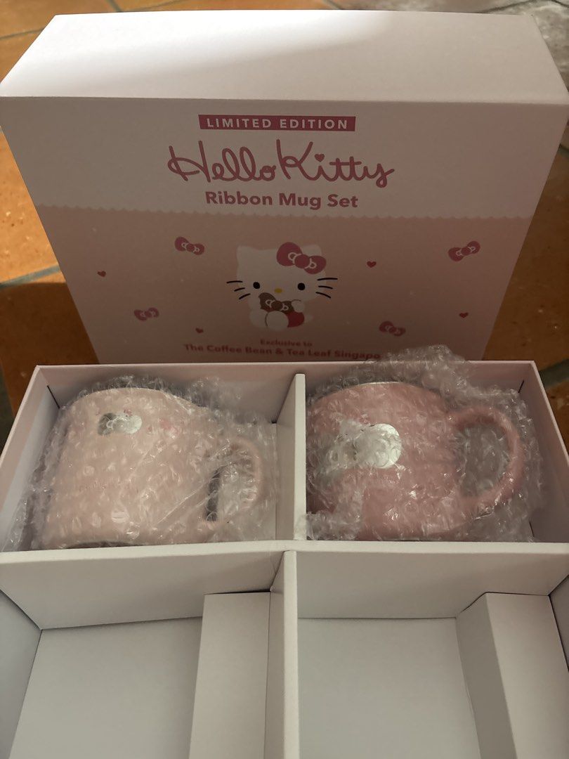 Limited Edition Hello Kitty Ribbon Mug Set443957364571525121