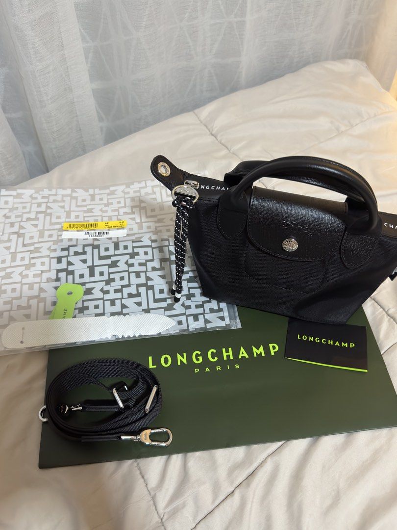 Longchamp XS Energy Bag (Category: Luxury Bags & Wallets) located in Las Pinas. Submitted by makiyan_ (Listing ID 1435904790, Image 2). Description: NGA.