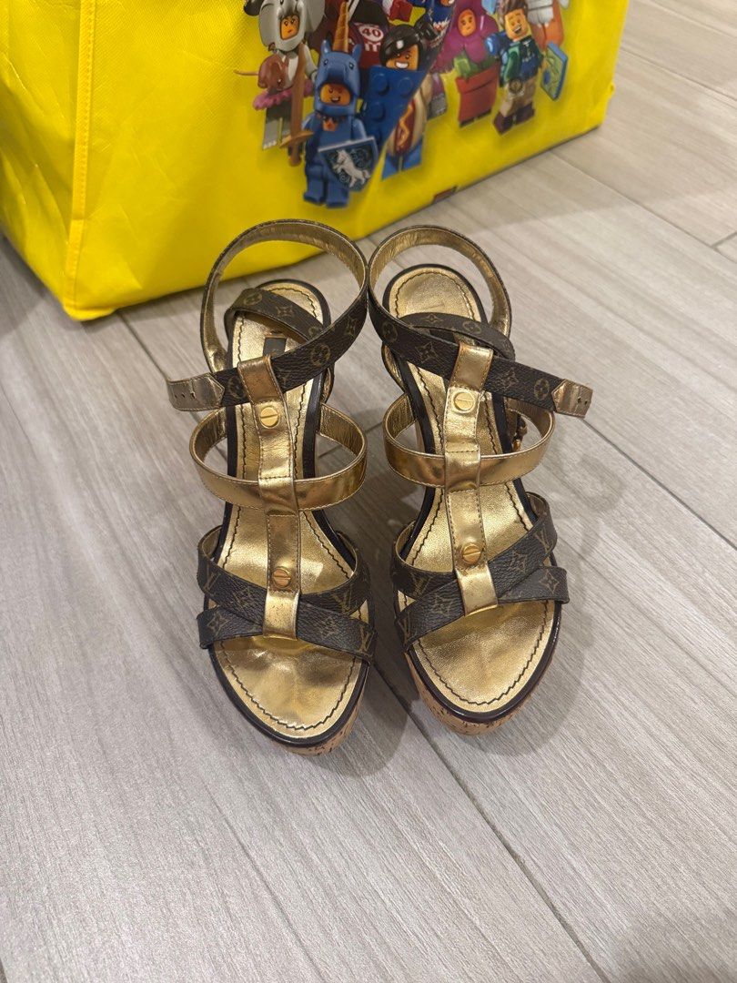 Louis Vuitton Monogram Wedge Sandals (Category: Sneakers & Footwear) located in Pasig City. Submitted by helpsisdeclutter (Listing ID 1435858766, Image 1). Description: .