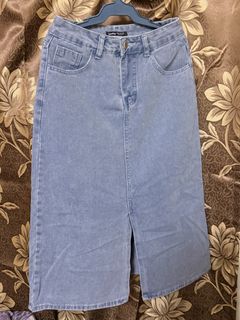 (Category: ) located in . Submitted by ninajoble (Listing ID 1435805388, Image 1). Description: .