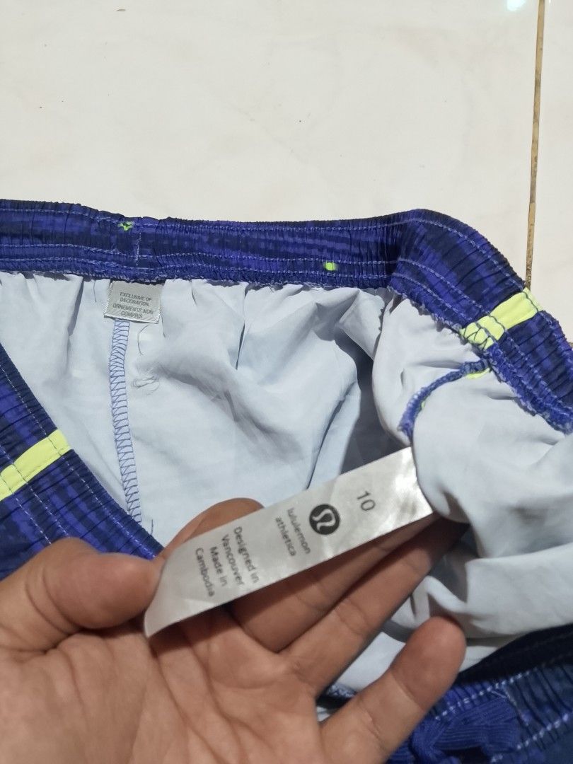Lululemon short (Category: Shorts) located in Mabalacat. Submitted by zero2mthrift (Listing ID 1435844438, Image 2). Description: Excellent condition Size 34 waistline stretchable Above the knee Authentic Shipping fee shouldered by the Buyer.