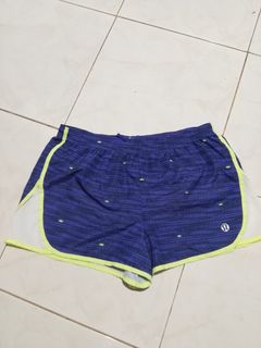 (Category: ) located in . Submitted by zero2mthrift (Listing ID 1435844438, Image 1). Description: .