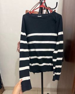 (Kategori: ) berada di . Dikirim oleh gitacloset_ (ID iklan 1435771660, Gambar 1). Deskripsi: .
