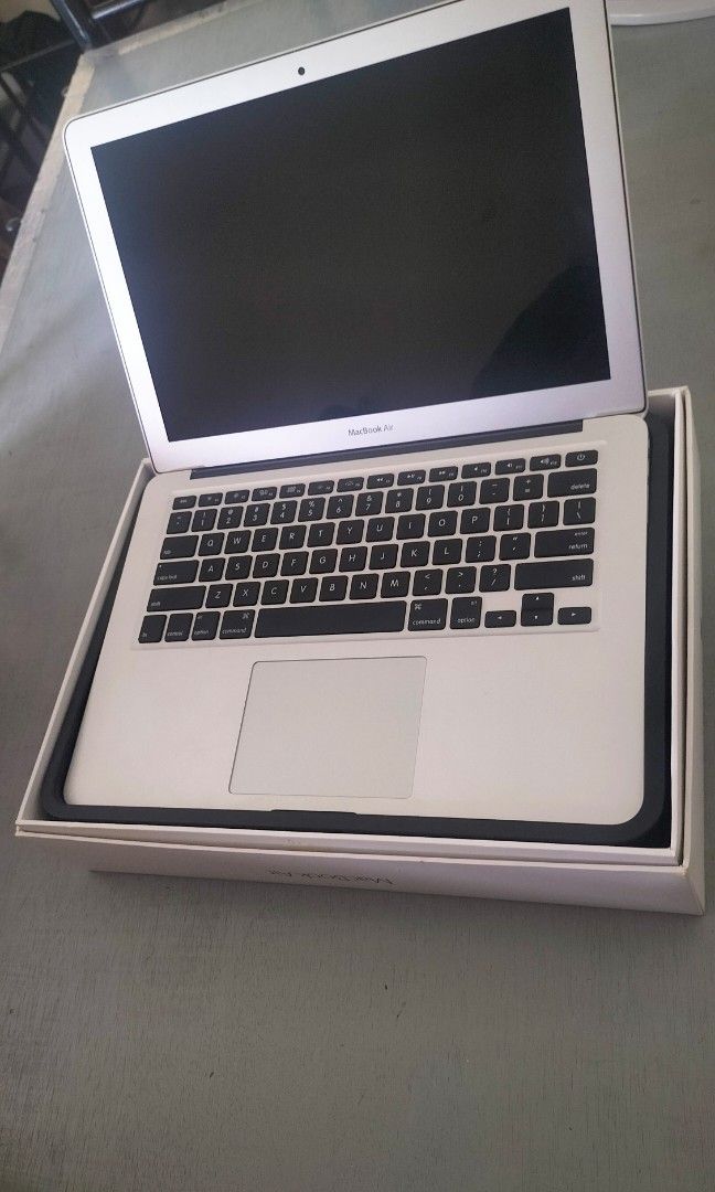 Macbook air444132063781867521