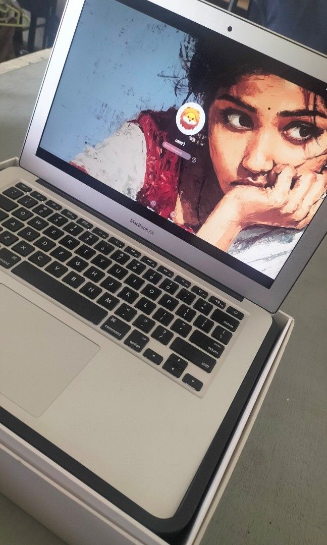 Macbook air444132063781867520