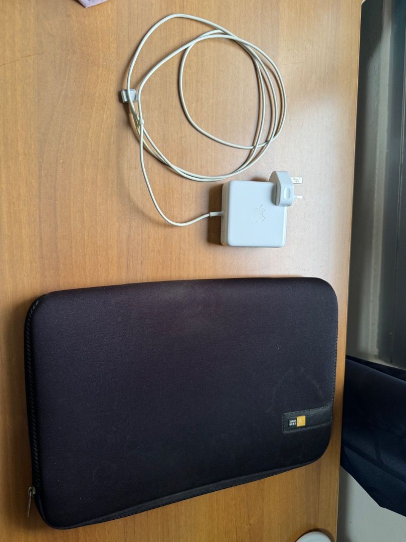 MacBook Pro 15-inch (Mid 2015)472650225581434886