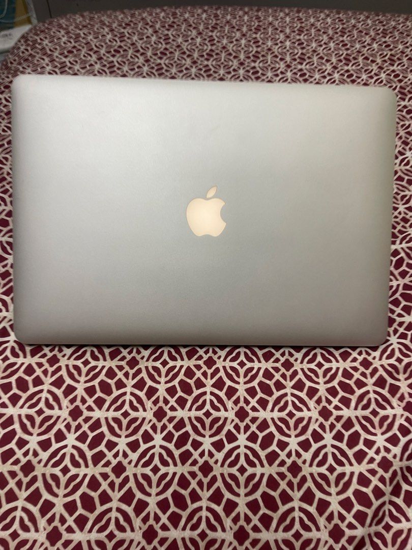 macbook pro i7 2015 (Category: Laptops & Notebooks) located in Manila. Submitted by hometechieonlineshop (Listing ID 1435864778, Image 3). Description: macbook pro i7 2015 16gb ram 256gb ssd 2.2ghz intel core i7 intel iris pro 1536mb with original charger .