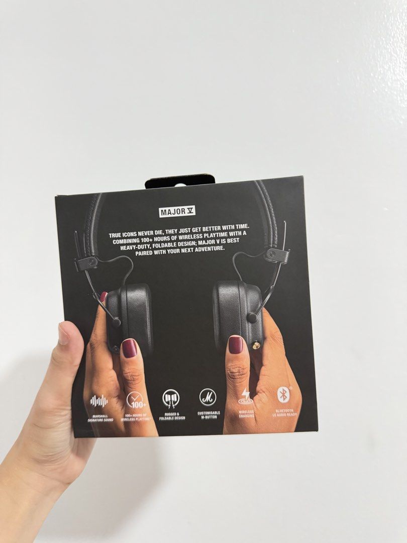 Marshall Major V (Category: Headphones & Headsets) located in Rizal. Submitted by e____declutter (Listing ID 1435741675, Image 3). Description: Marshall Major V Never been used - tried once if working Good condition Stored in the box since pagkabili RFS: di nagagamit (may earphones kasi) .