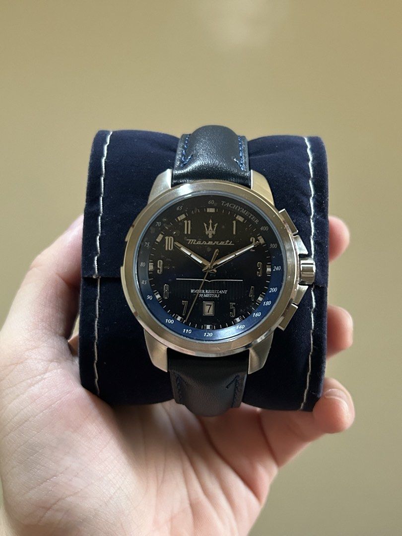 Maserati Successo Men's Watch (Category: Men's Watches) located in Tacloban City. Submitted by kalelreyes (Listing ID 1435791995, Image 1). Description: Maserati Successo men's watch - Navy dial with date display - Stainless steel case - Blue leather strap - Blue dial accents - Water-resistant - Includes original box - Features a tachymeter rfs: too big and heavy for me.