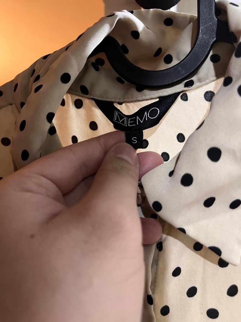 MEMO tiered long sleeve dress (Category: Dresses) located in Quezon City. Submitted by 22viv (Listing ID 1435874257, Image 3). Description: Size guide from Memo on the last slide.